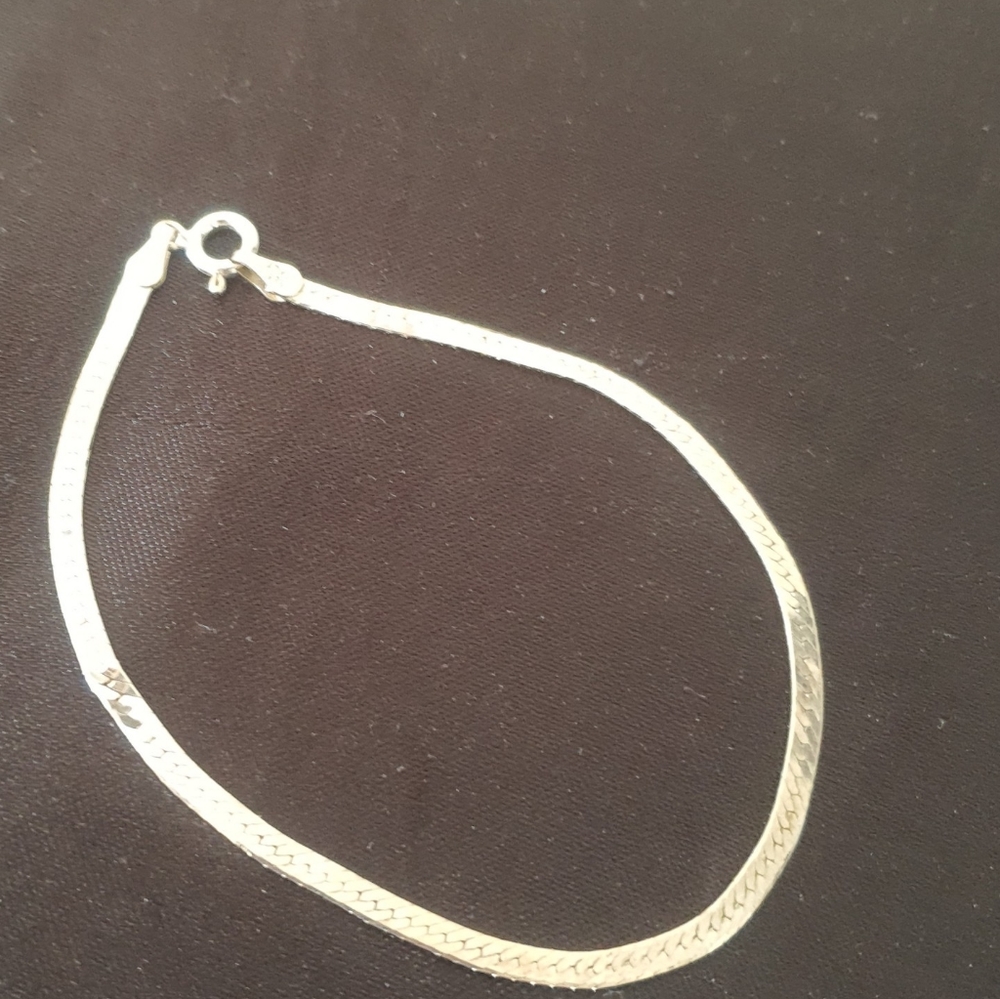 JC Italy Sterling Herringbone Bracelet
